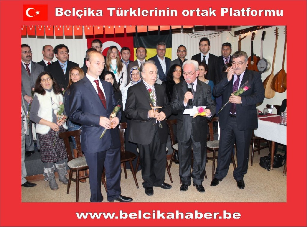 ÖĞRETMENLER GÜNÜ BERİNGEN MÜZİK KULÜP'DE DE KUTLANDI