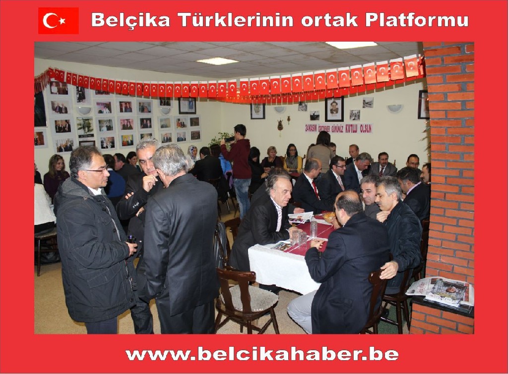 ÖĞRETMENLER GÜNÜ BERİNGEN MÜZİK KULÜP'DE DE KUTLANDI
