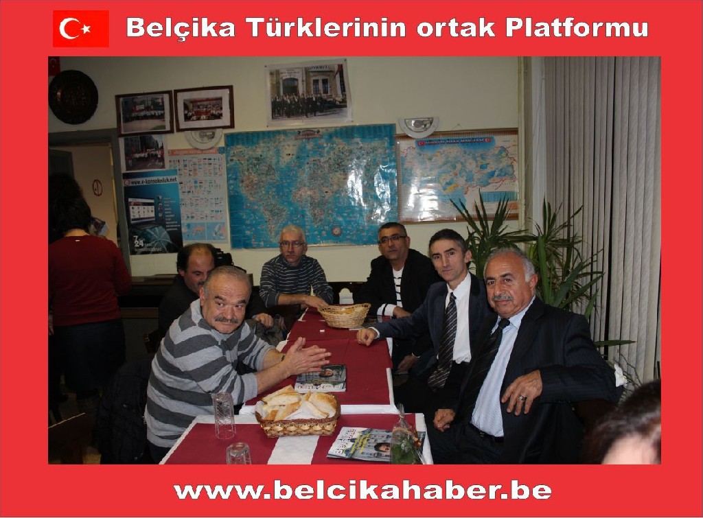 ÖĞRETMENLER GÜNÜ BERİNGEN MÜZİK KULÜP'DE DE KUTLANDI