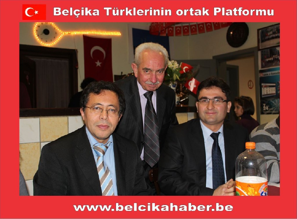 ÖĞRETMENLER GÜNÜ BERİNGEN MÜZİK KULÜP'DE DE KUTLANDI