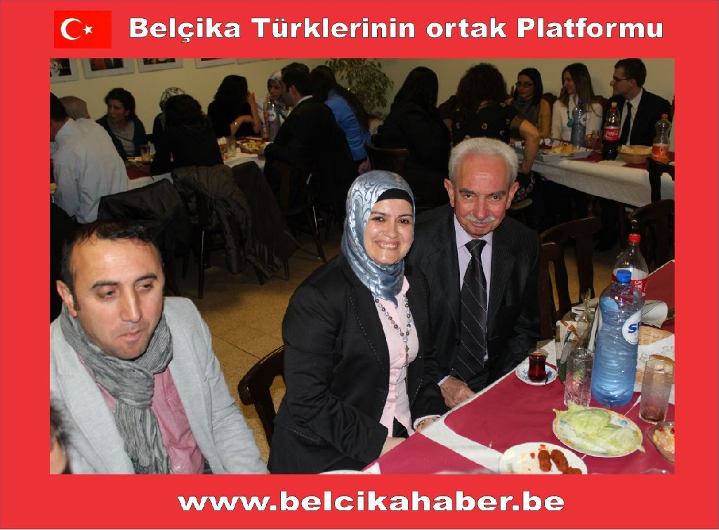 ÖĞRETMENLER GÜNÜ BERİNGEN MÜZİK KULÜP'DE DE KUTLANDI