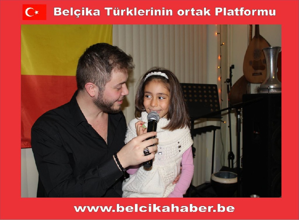 ÖĞRETMENLER GÜNÜ BERİNGEN MÜZİK KULÜP'DE DE KUTLANDI