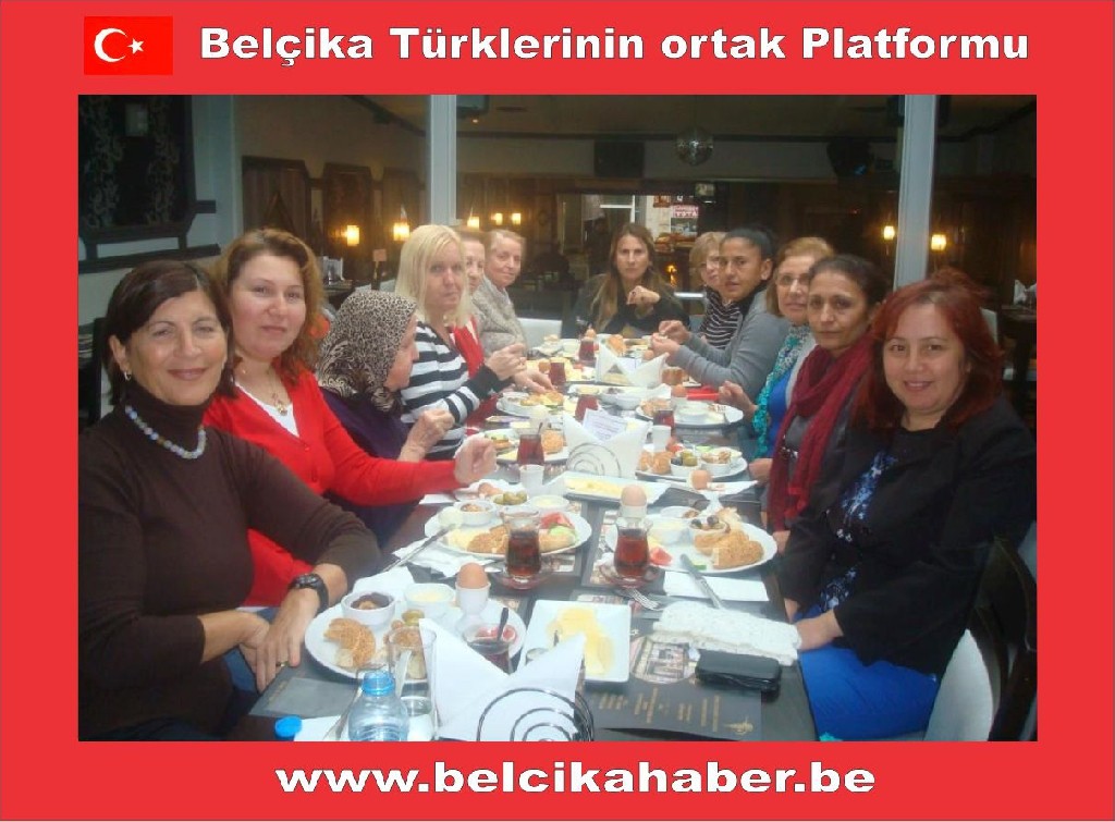 BELÇİKA TÜRK KADINLAR BİRLİĞİ KURSİYERLERİ YEMEKTE BULUŞtU