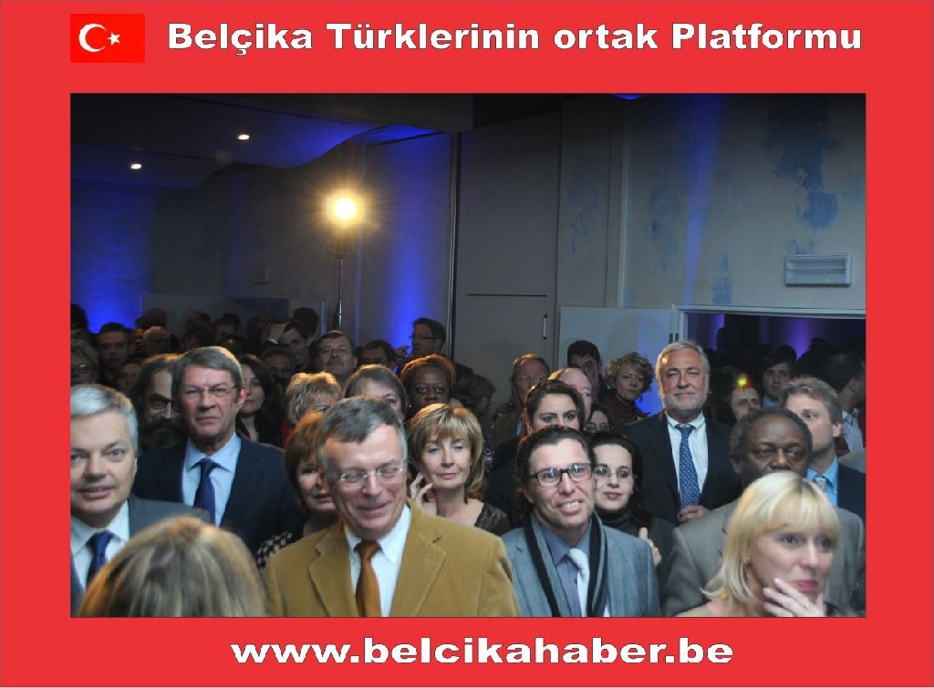 VLAN GAZETESİ ÖDÜLLERİ SAHİPLERİNE TÖRENLE VERİLDİ