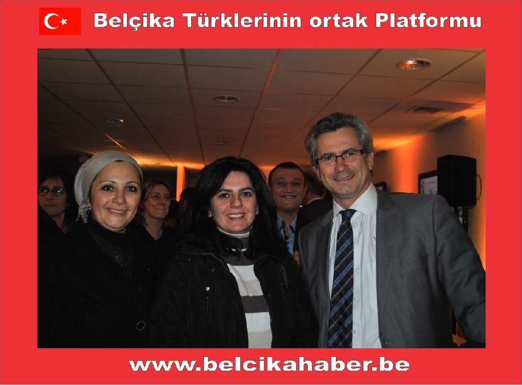 VLAN GAZETESİ ÖDÜLLERİ SAHİPLERİNE TÖRENLE VERİLDİ