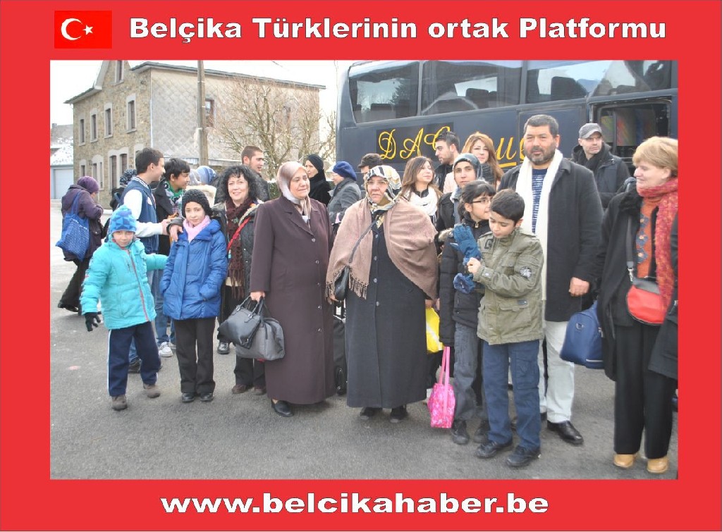 BELÇİKA FAYMONVILLE TÜRK KARNAVALINDA COŞKU VARDI