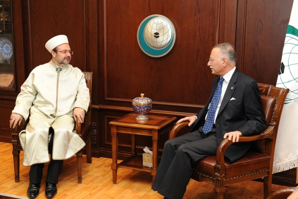 Diyanet İşleri Başkanı Görmez, İİT Genel Sekreteri İhsanoğlu ile bir araya geldi