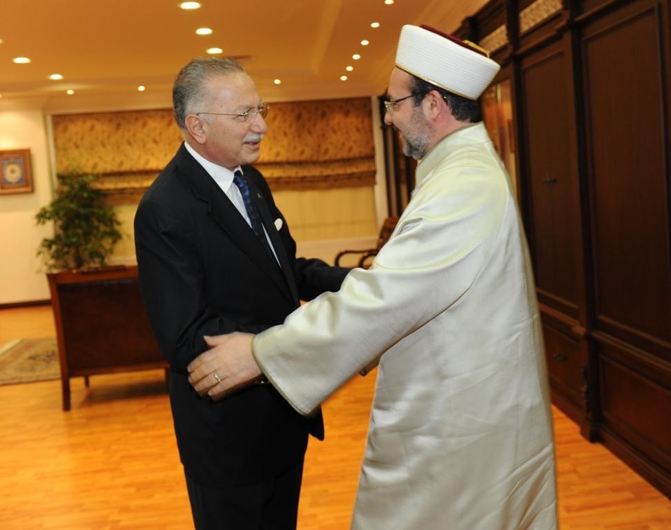 Diyanet İşleri Başkanı Görmez, İİT Genel Sekreteri İhsanoğlu ile bir araya geldi