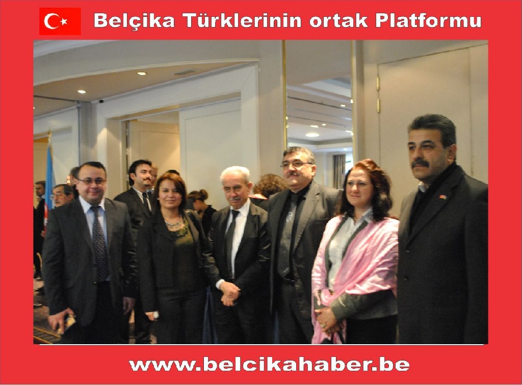 AZERBAYCAN BÜYÜKELÇİLİĞİ HOCALI ŞEHİTLERİNİ ANDI