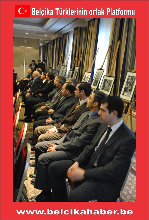 AZERBAYCAN BÜYÜKELÇİLİĞİ HOCALI ŞEHİTLERİNİ ANDI