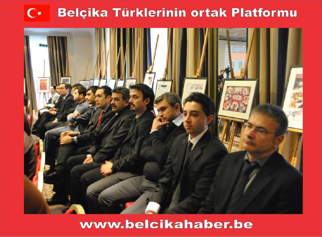 AZERBAYCAN BÜYÜKELÇİLİĞİ HOCALI ŞEHİTLERİNİ ANDI