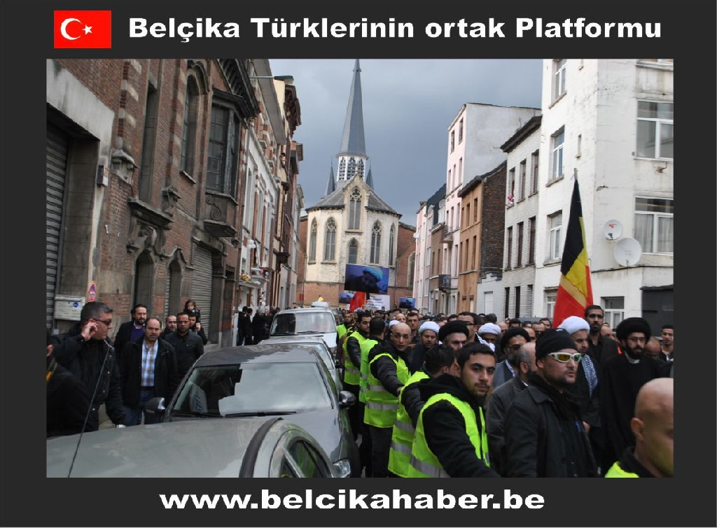 ŞEHİT EDİLEN ŞEYH ABDULLAH'A YÖNELİK SALDIRIYI BRÜKSEL'DE BİNLERCE KİŞİ KINADI