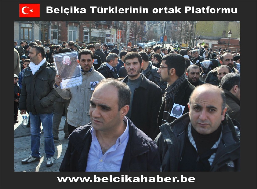 ŞEHİT EDİLEN ŞEYH ABDULLAH'A YÖNELİK SALDIRIYI BRÜKSEL'DE BİNLERCE KİŞİ KINADI