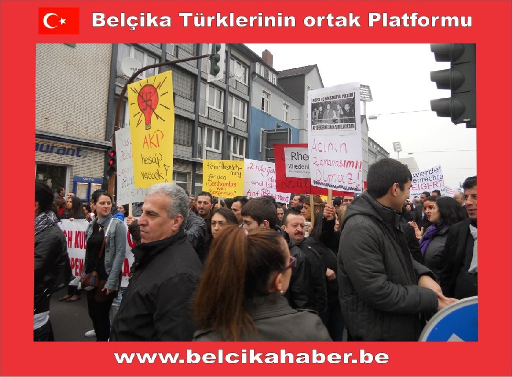 Onbinlerce insan Almanyada Erdogani protesto etti