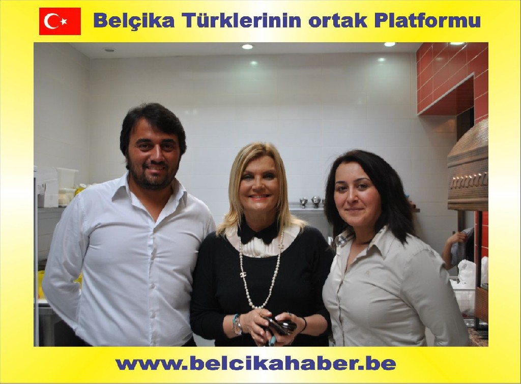 HAYRANLARI DERYA BAYKAL İLE SYNERGIE'NİN KAHVALTISINDA BİRARAYA GELDİ