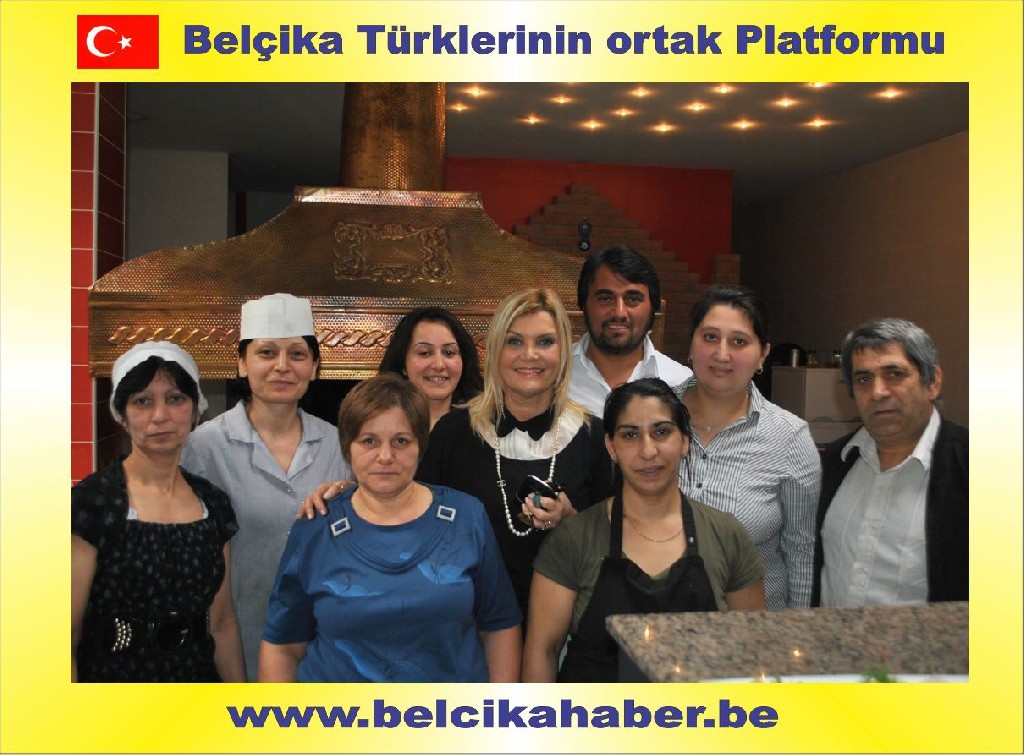 HAYRANLARI DERYA BAYKAL İLE SYNERGIE'NİN KAHVALTISINDA BİRARAYA GELDİ