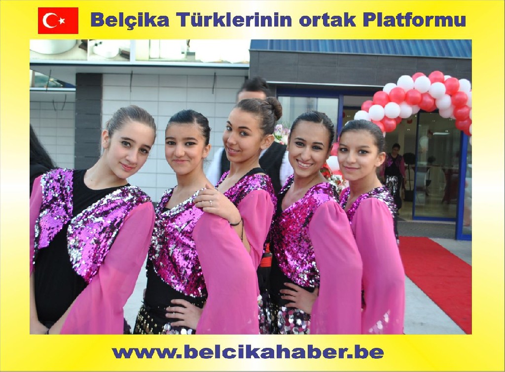 SAYLAM GRUP MAĞAZASINI BAKAN BAĞIŞ AÇTI