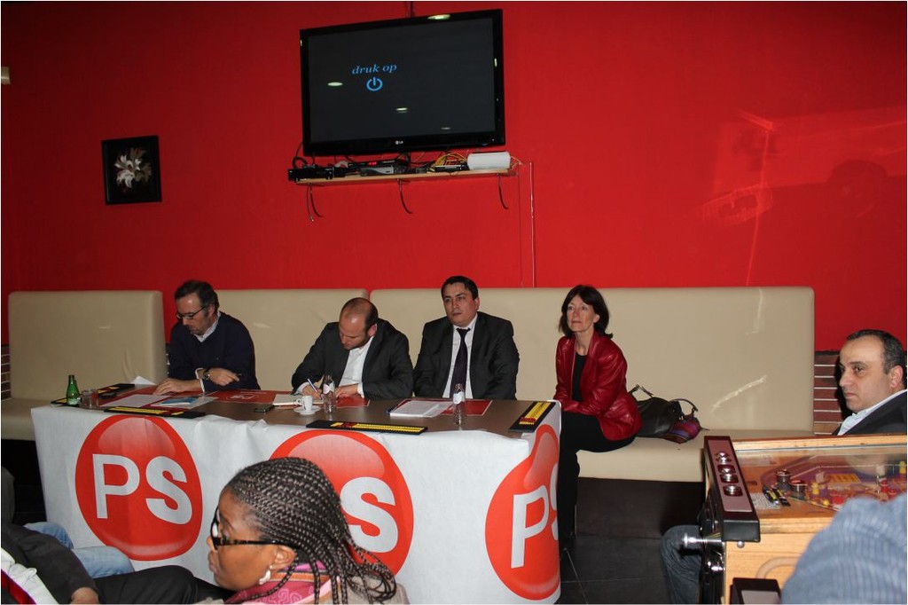 Sosyalist partisi Schaerbeek ilçe teşkilatı esnafları dinledi.