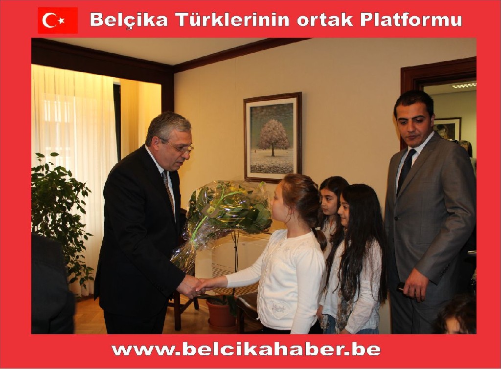 BÜYÜKELÇİ SELİNSU : “TÜRKÇE EĞİTİME ÖNEM VERİLMELİ”