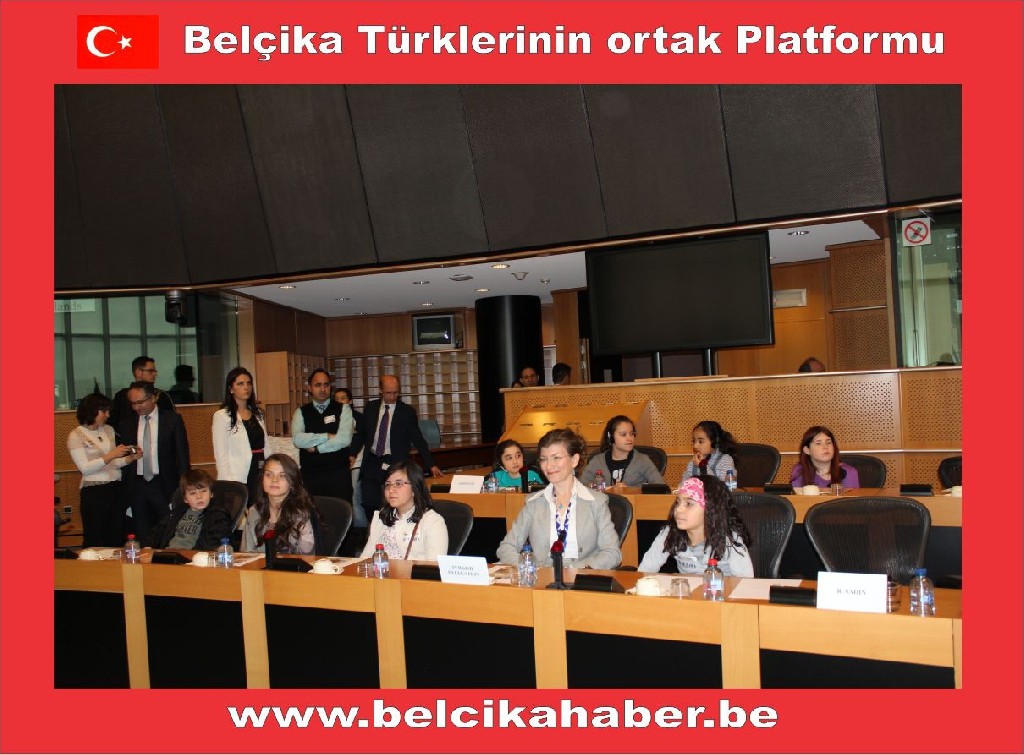 AVRUPA PARLAMENTOSUN’DA BİR İLK