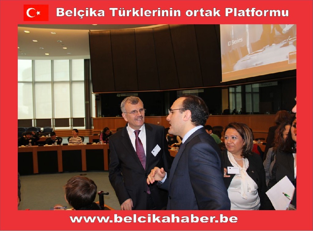 AVRUPA PARLAMENTOSUN’DA BİR İLK
