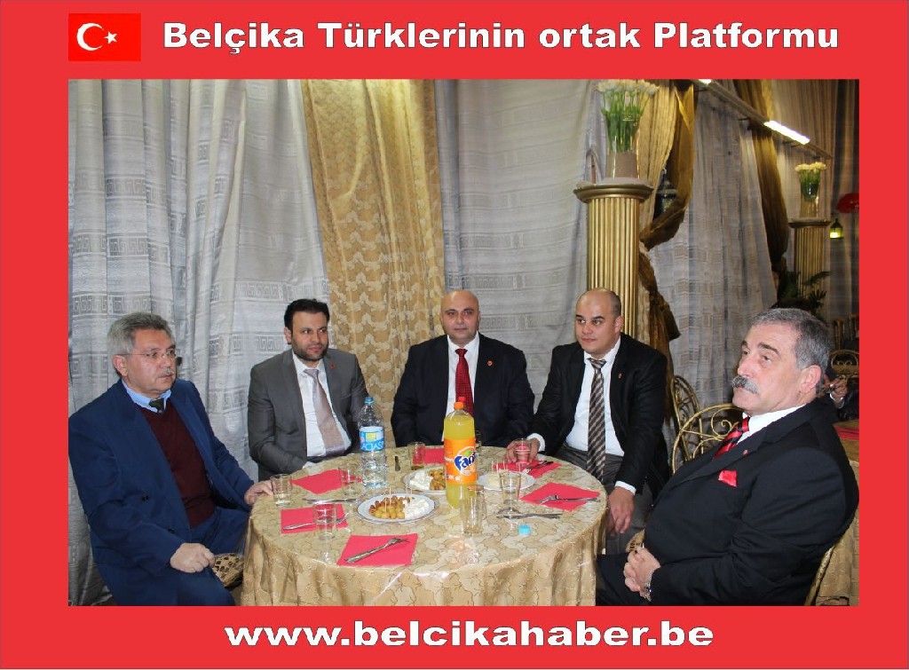 BEL-ESDER DERNEĞİ AÇILIŞINDA ESKİŞEHİR’LİLER BİRLİK SERGİLEDİ