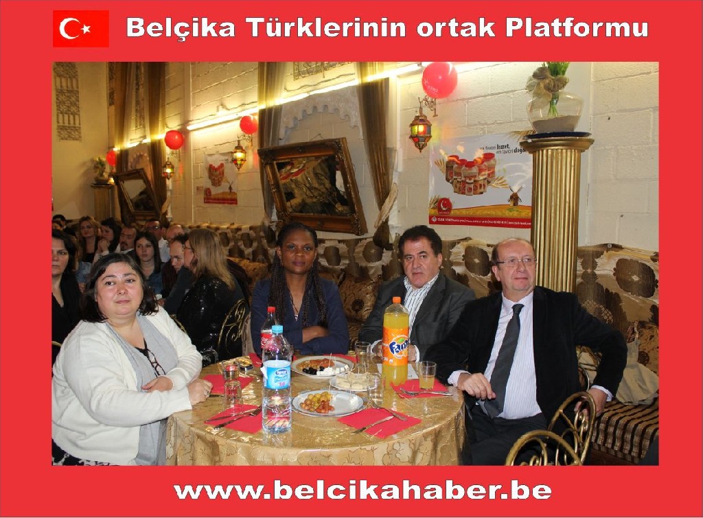 BEL-ESDER DERNEĞİ AÇILIŞINDA ESKİŞEHİR’LİLER BİRLİK SERGİLEDİ