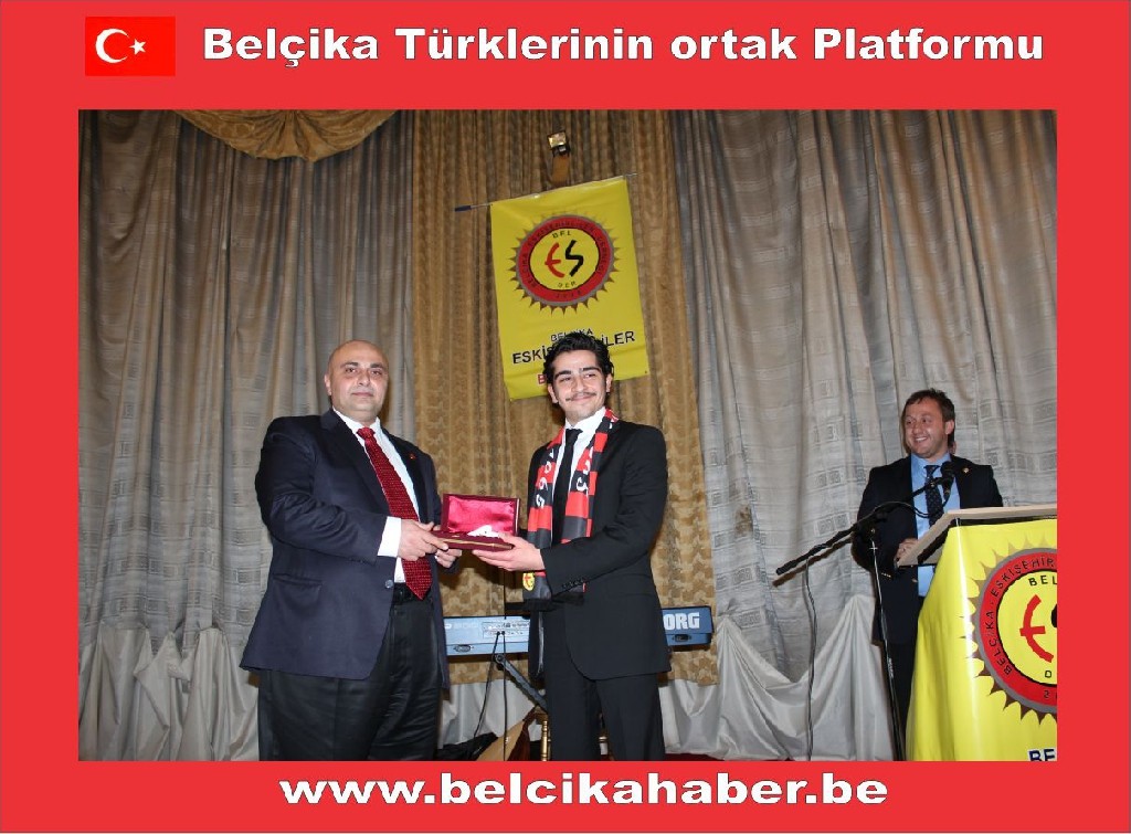 BEL-ESDER DERNEĞİ AÇILIŞINDA ESKİŞEHİR’LİLER BİRLİK SERGİLEDİ
