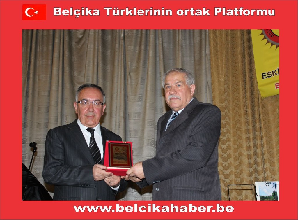 BEL-ESDER DERNEĞİ AÇILIŞINDA ESKİŞEHİR’LİLER BİRLİK SERGİLEDİ