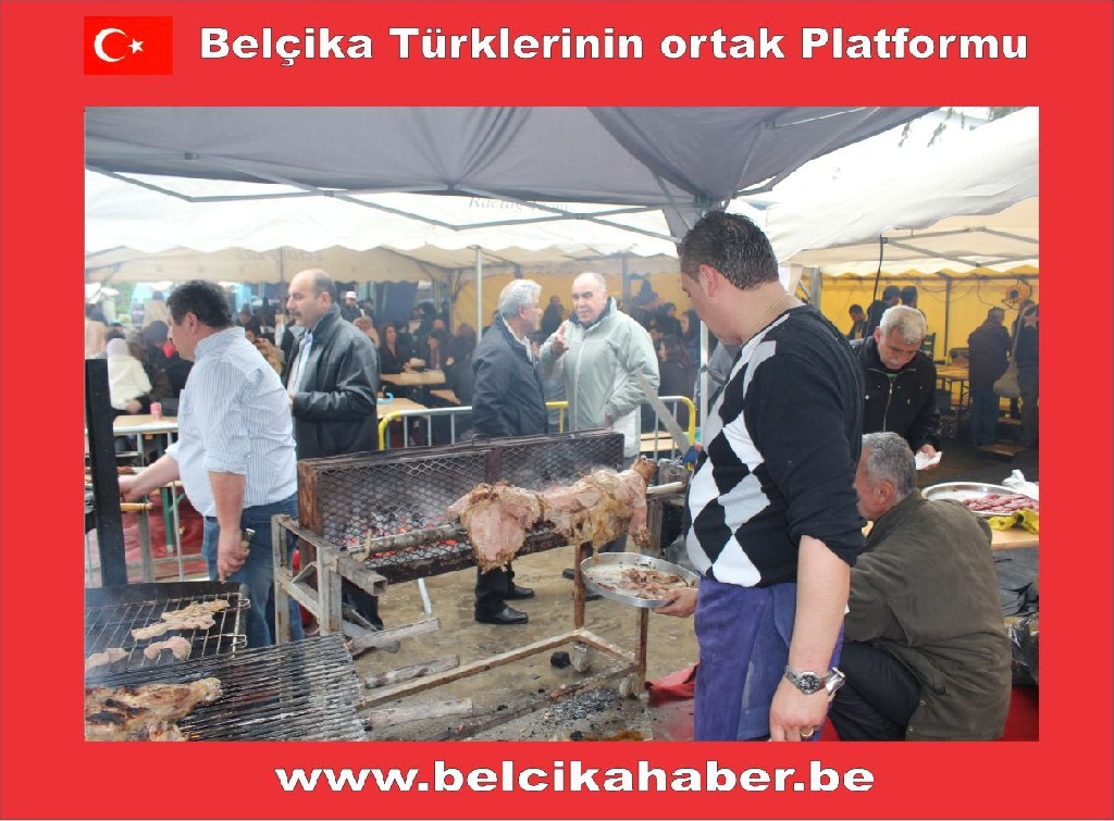 LİEGE TÜRK FESTİVALİ VE 23 NİSAN KUTLAMASI COŞKULUYDU