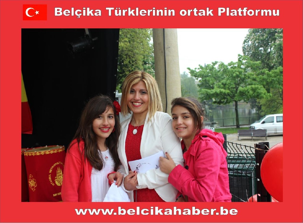 LİEGE TÜRK FESTİVALİ VE 23 NİSAN KUTLAMASI COŞKULUYDU