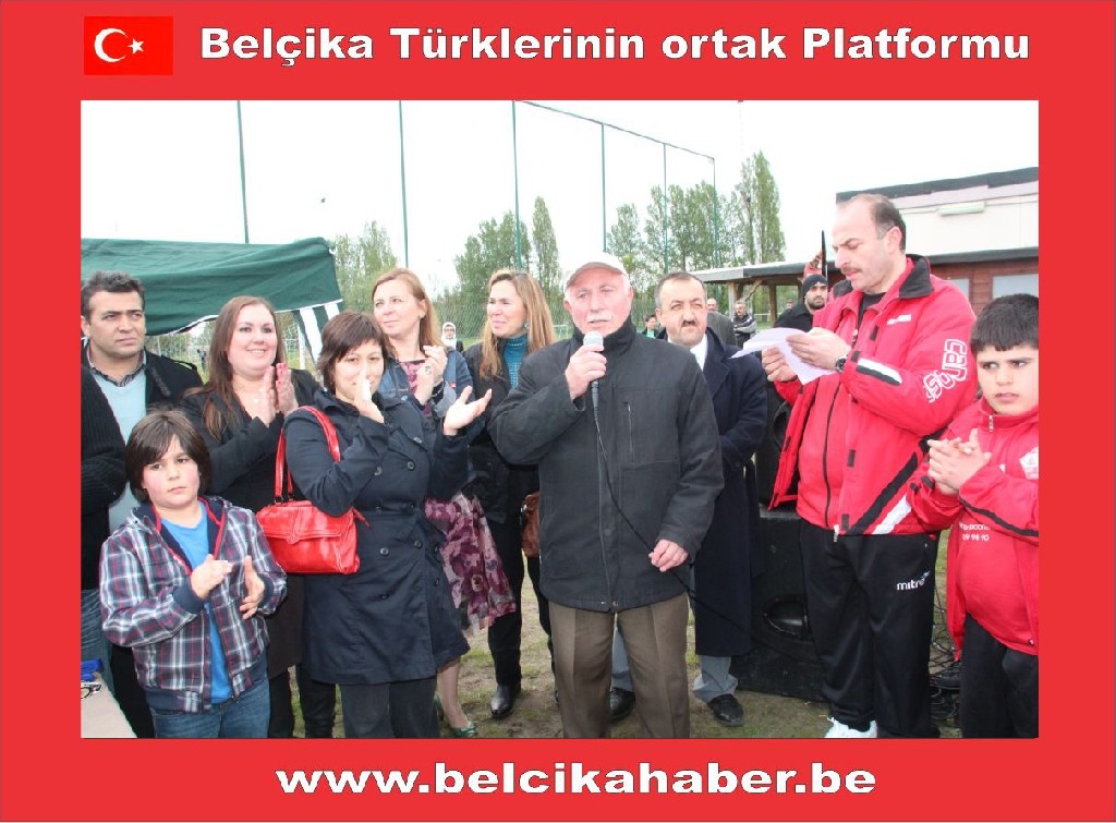 Belcika Diyanet Vakfi Anvers  Bolge Gençlik Şöleni Düzenlendi