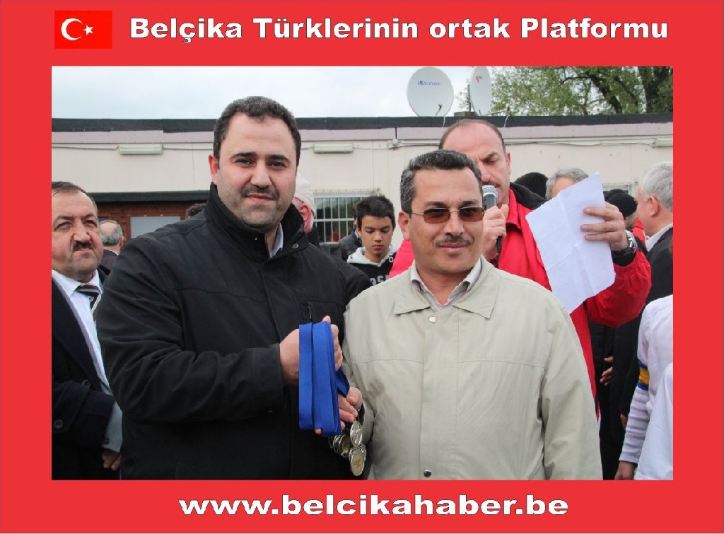 Belcika Diyanet Vakfi Anvers Bolge Gençlik Şöleni Düzenlendi