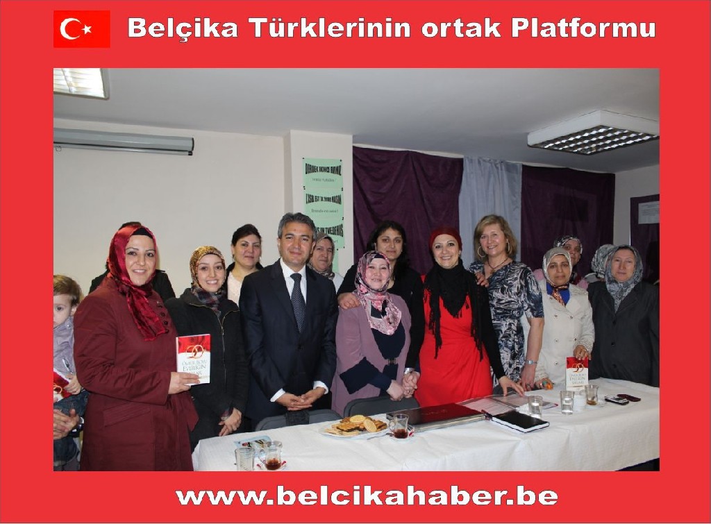 YAZAR AYŞE SEZGİN YİĞİT KİTABININ TANITIMINI YAPTI