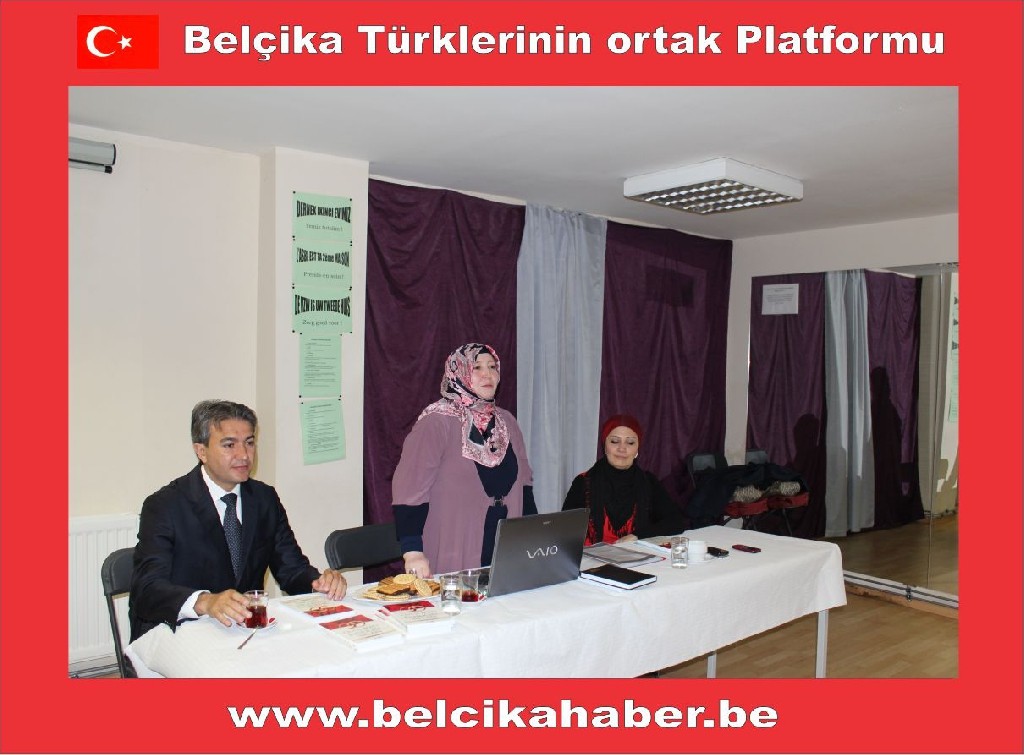 YAZAR AYŞE SEZGİN YİĞİT KİTABININ TANITIMINI YAPTI