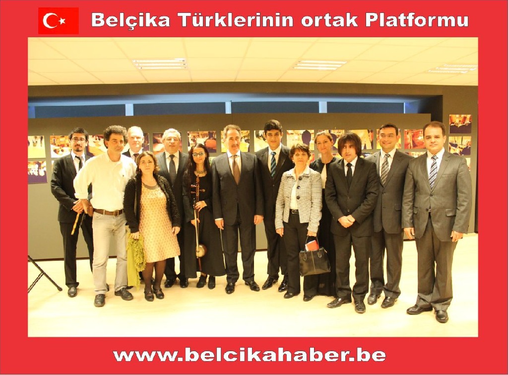Brüksel’de Türk Tasavvuf Müziksisi Konseri Büyüledi