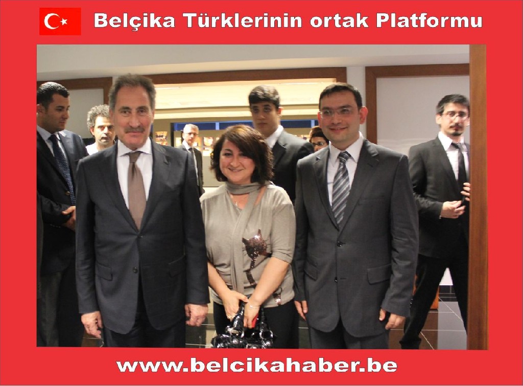 Brüksel’de Türk Tasavvuf Müziksisi Konseri Büyüledi