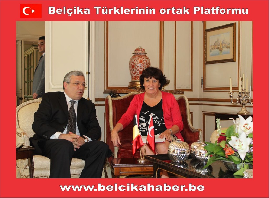 Flaman Başbakan Yardımcısı Lieten, Türkiye Yolculuğu Öncesi Basını bilgilendirdi