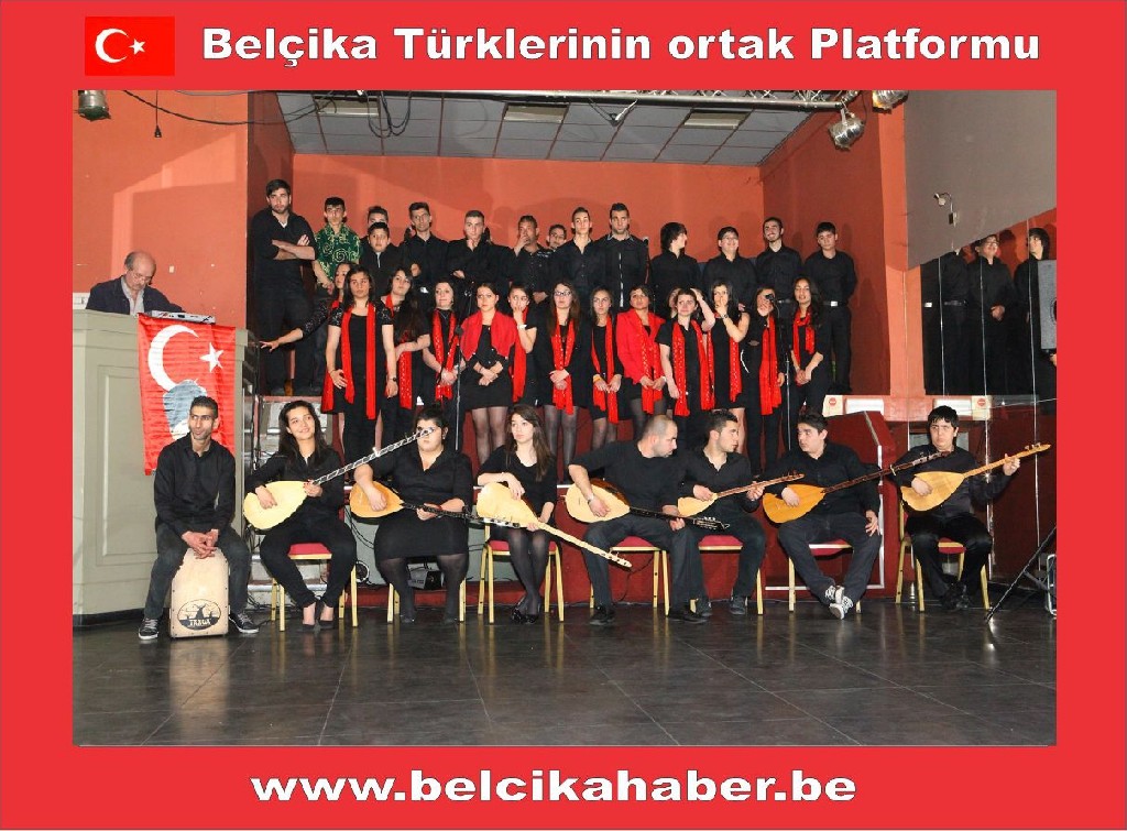 ATATÜRKÇÜ GENÇLERDEN 19 MAYIS KUTLAMASI