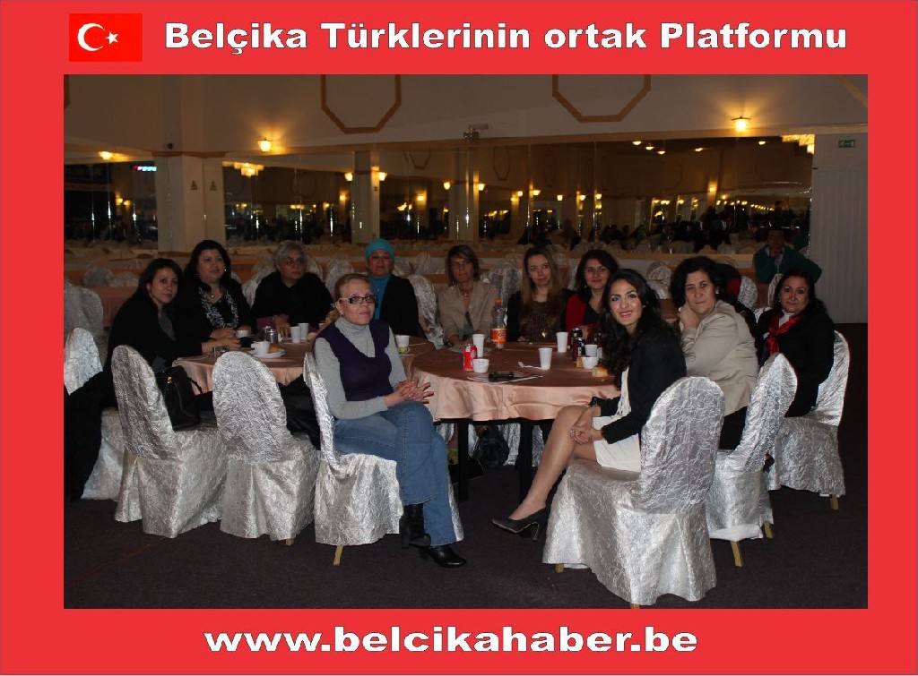 TURKISH LADY 4. KÜLTÜR GECESİ HALAYLARLA KUTLANDI