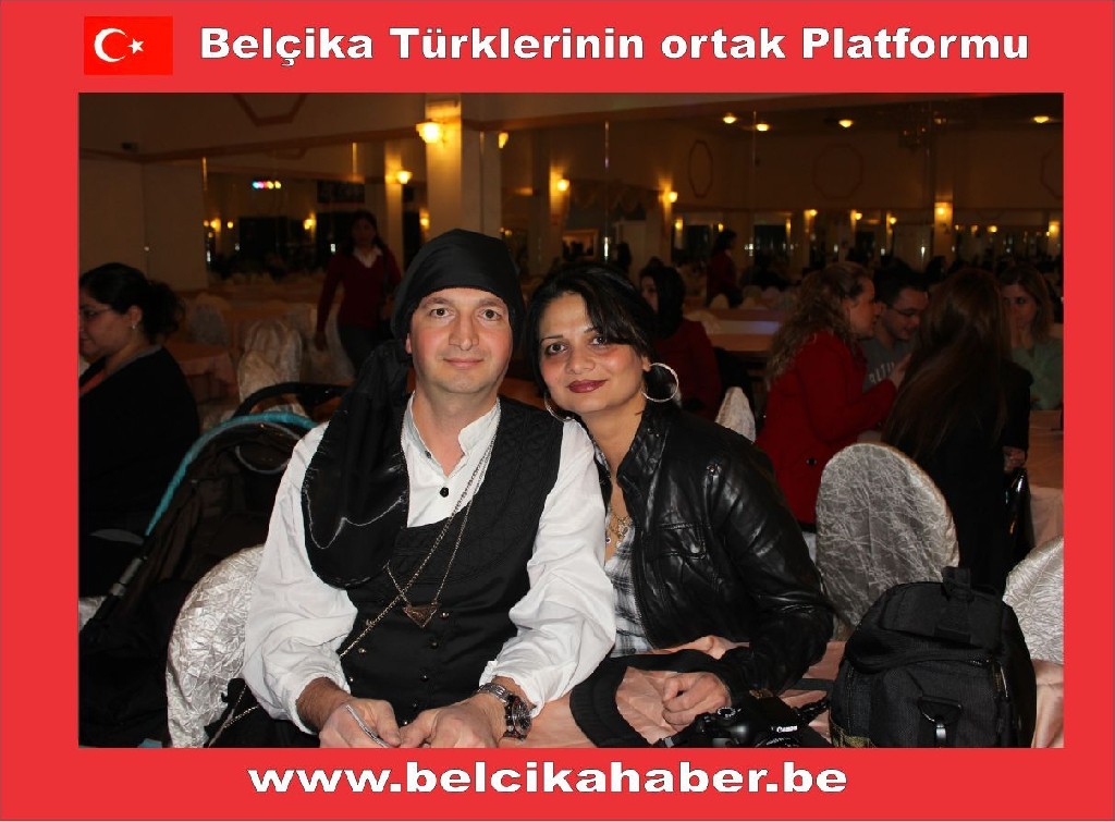 TURKISH LADY 4. KÜLTÜR GECESİ HALAYLARLA KUTLANDI