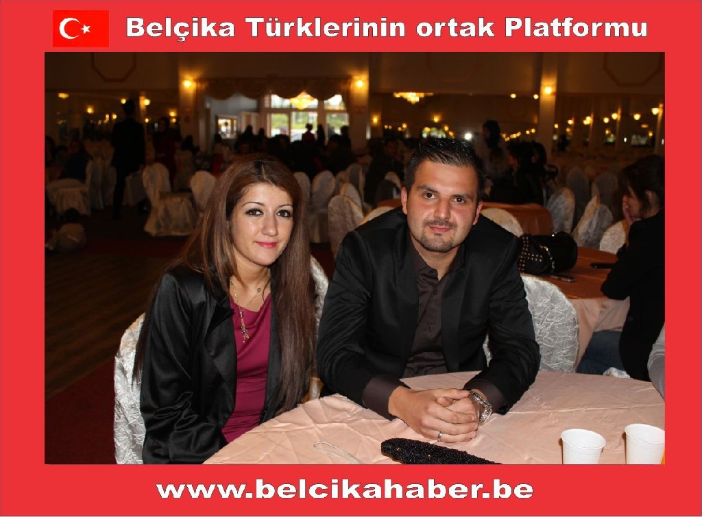 TURKISH LADY 4. KÜLTÜR GECESİ HALAYLARLA KUTLANDI