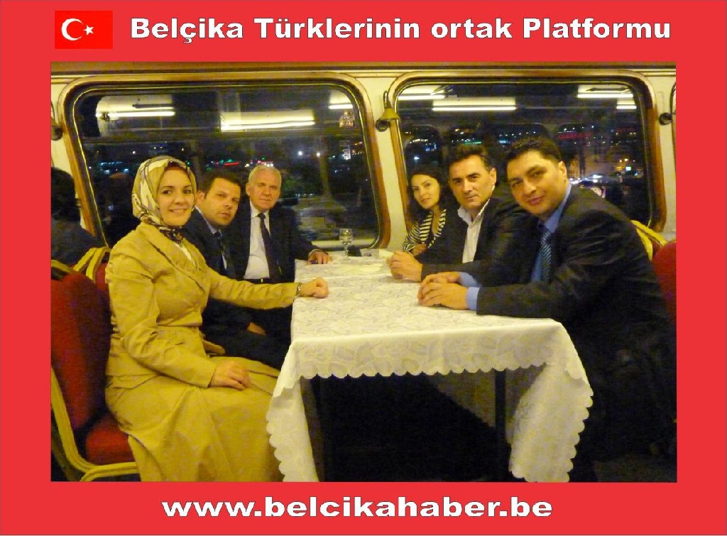 Özdemir; Avrupa Demokrasilerinin Geleceği ve Müslüman Topluluklar Forumuna katıldı