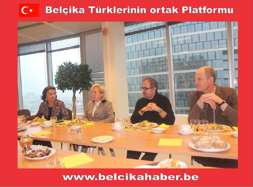 BAKAN BRIGITTE GROUWELS TÜRK BASIN MENSUPLARIYLA BULUŞTU