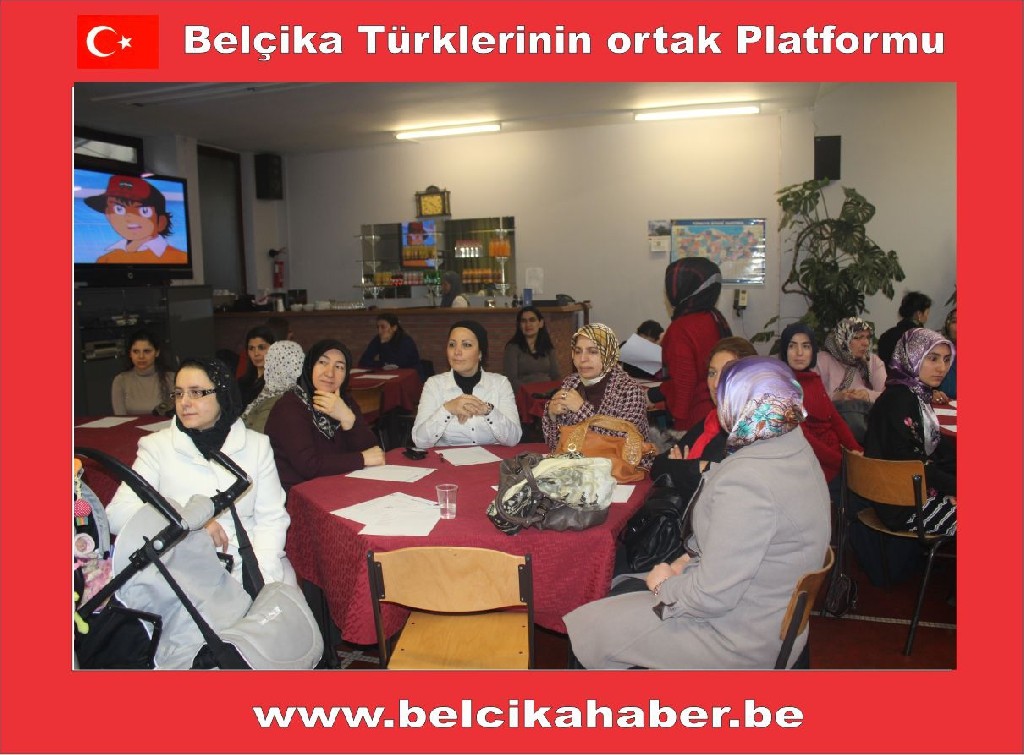 DİYANET KADIN KOLLARINDAN 'KEKEMELİK' KONFERANSI