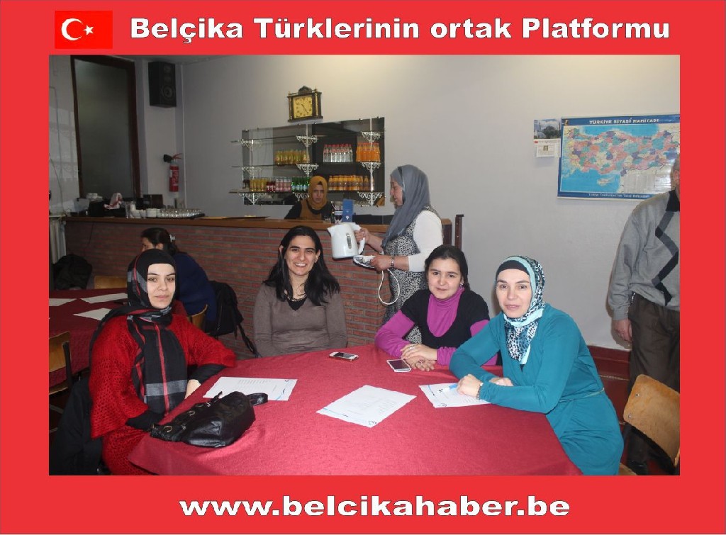 DİYANET KADIN KOLLARINDAN 'KEKEMELİK' KONFERANSI