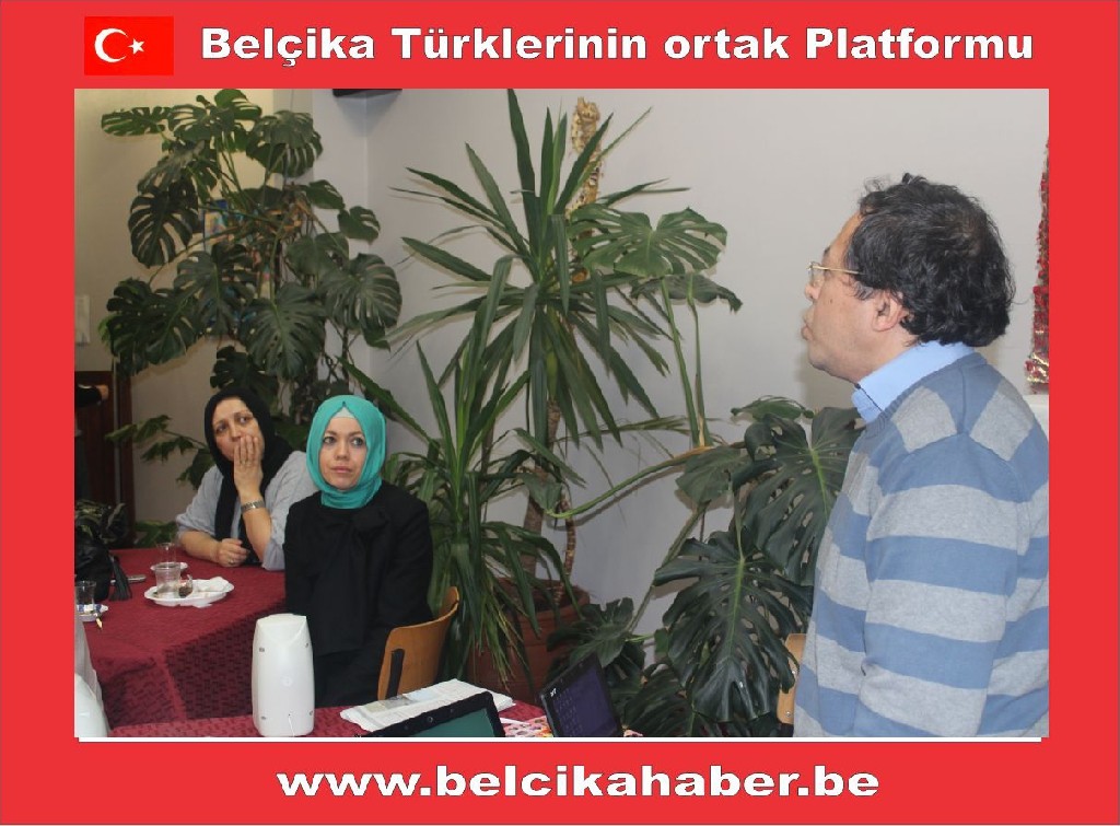 DİYANET KADIN KOLLARINDAN 'KEKEMELİK' KONFERANSI
