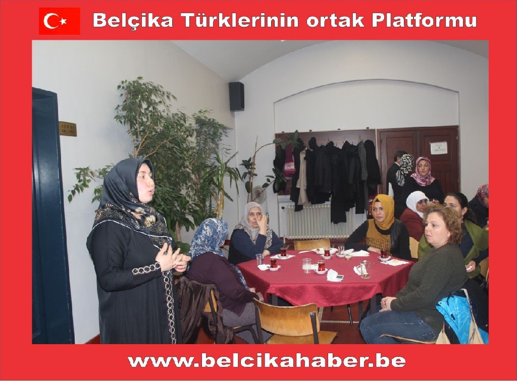 DİYANET KADIN KOLLARINDAN 'KEKEMELİK' KONFERANSI