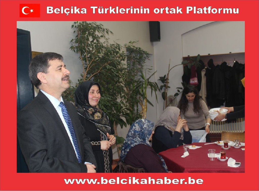 DİYANET KADIN KOLLARINDAN 'KEKEMELİK' KONFERANSI