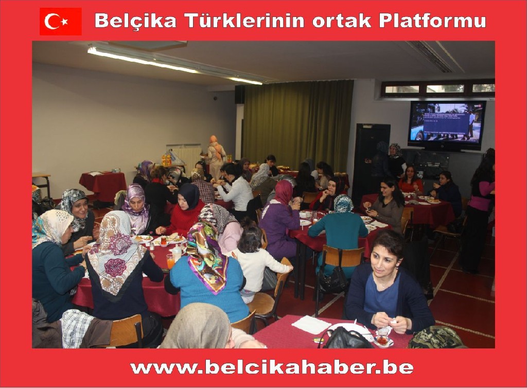 DİYANET KADIN KOLLARINDAN 'KEKEMELİK' KONFERANSI